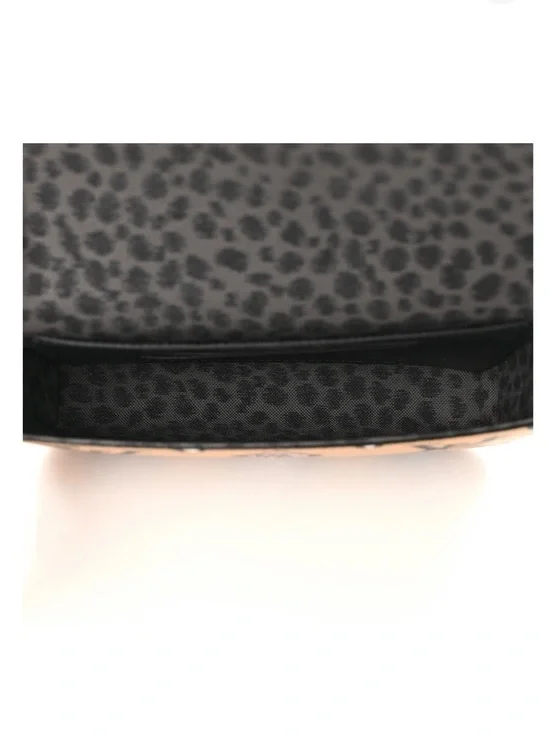 LOUIS VUITTON Monogram Wild At Heart Felicie Strap & Go Arizona Creme - Picture 8 of 9